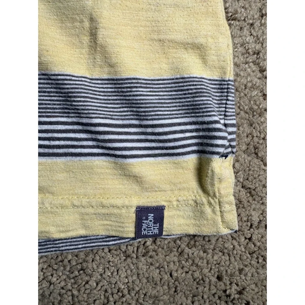 North Face‎ Polo Shirt Men Medium Front Chest Pocket Striped Short Sleeve Preppy